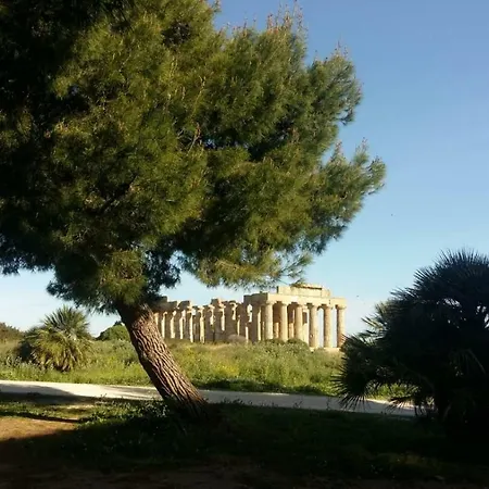 Guest house Selinus
